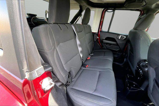 2021 Jeep Wrangler Sahara 4x4