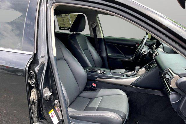2017 Lexus IS 300 Base