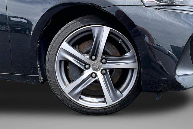 2017 Lexus IS 300 Base