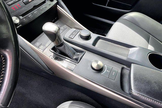 2017 Lexus IS 300 Base