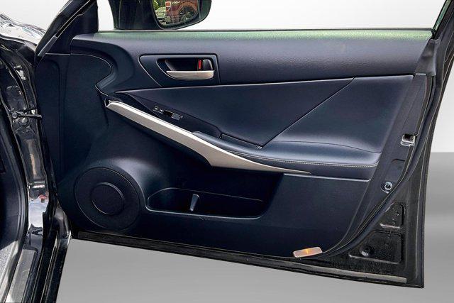 2017 Lexus IS 300 Base