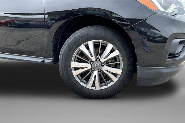 2020 Nissan Pathfinder SV 2WD