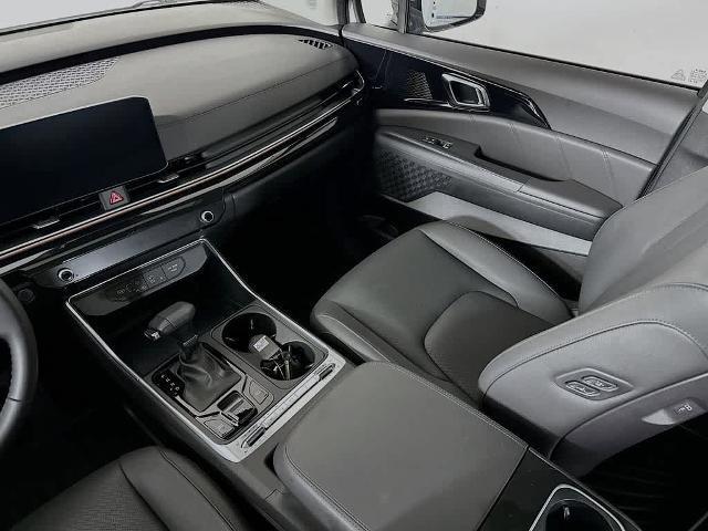 2025 Kia Carnival MPV SX Prestige