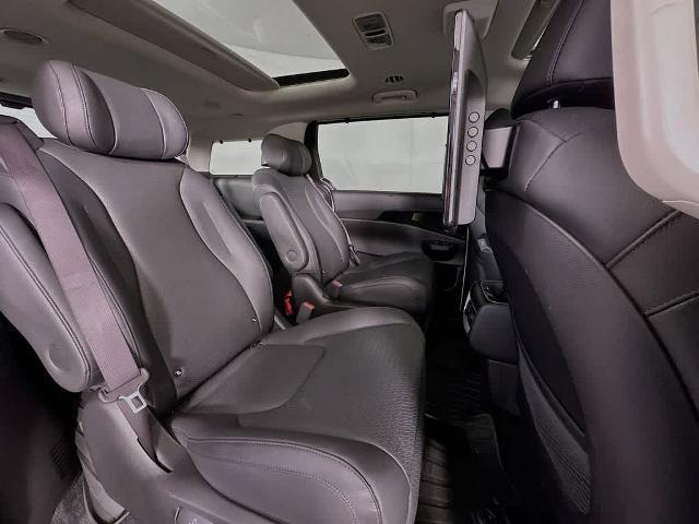 2025 Kia Carnival MPV SX Prestige