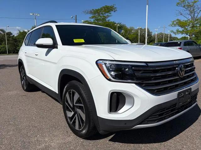 2024 Volkswagen Atlas 2.0T SE w/Technology