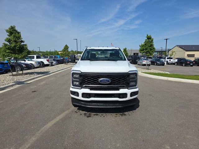 2025 Ford F-350 XL