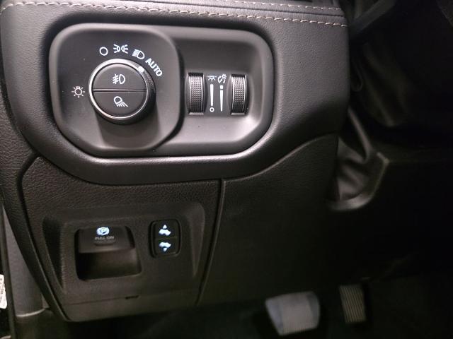 2022 Ram 1500 Limited Crew Cab 4x4 5'7" Box