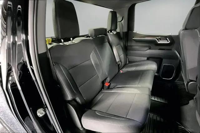 2026 Chevrolet Silverado 1500 4WD Crew Cab Short Bed LT with 2FL