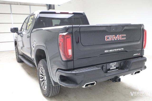 2022 GMC Sierra 1500 Limited 4WD Crew Cab Short Box AT4