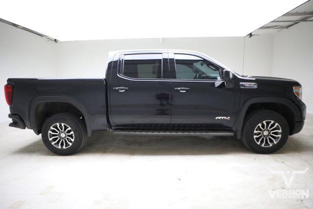 2022 GMC Sierra 1500 Limited 4WD Crew Cab Short Box AT4