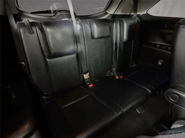 2017 Toyota Highlander SE