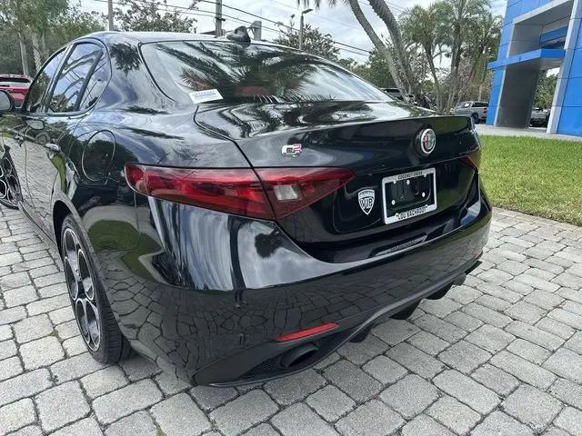 2022 Alfa Romeo Giulia Veloce Ti RWD