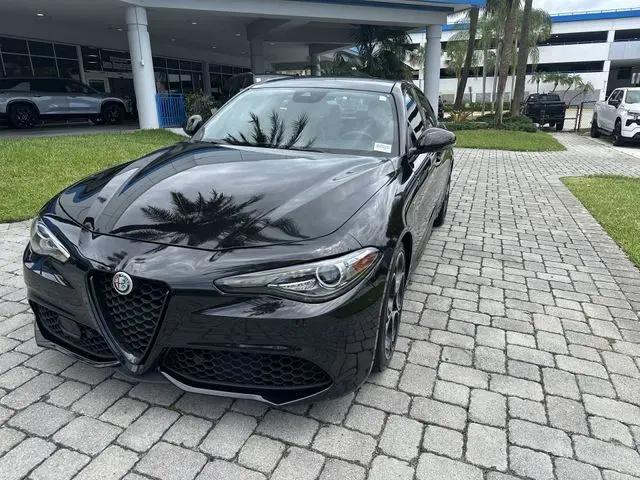 2022 Alfa Romeo Giulia Veloce Ti RWD