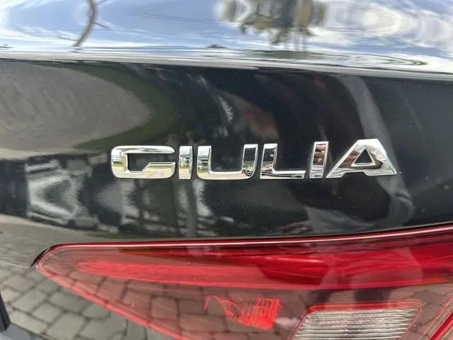 2022 Alfa Romeo Giulia Veloce Ti RWD