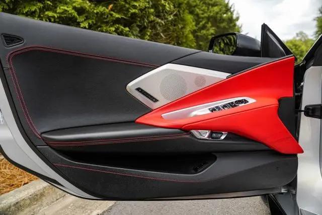 2023 Chevrolet Corvette Stingray RWD Convertible 2LT