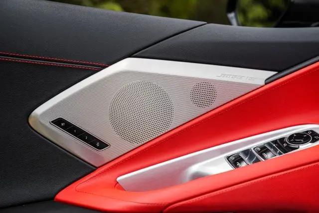 2023 Chevrolet Corvette Stingray RWD Convertible 2LT