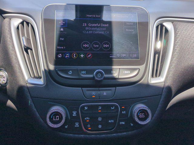 2022 Chevrolet Malibu FWD LT