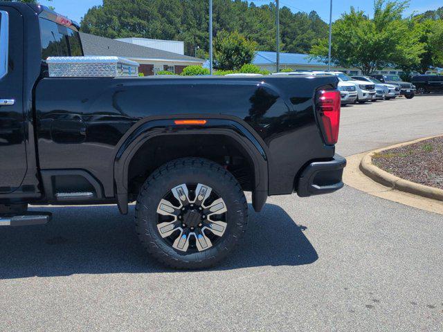 2025 GMC Sierra 2500HD 4WD Crew Cab Standard Bed Denali