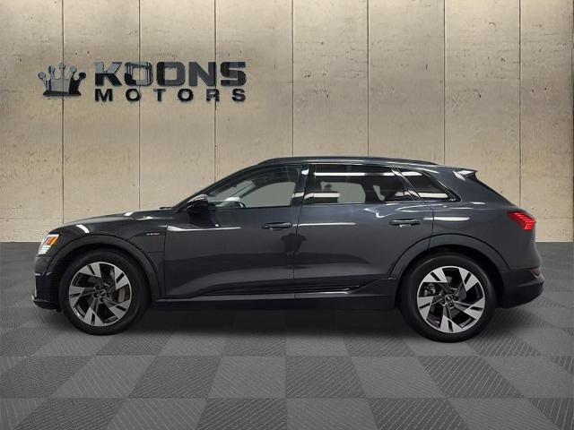 2021 Audi e-tron Premium quattro