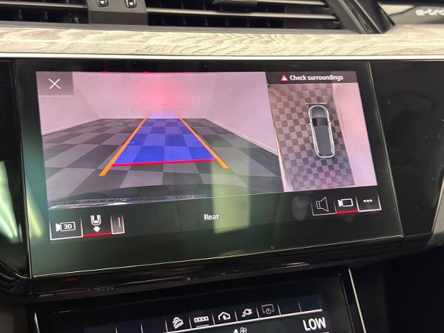 2021 Audi e-tron Premium quattro