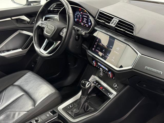 2024 Audi Q3 Premium 45 TFSI S line quattro Tiptronic