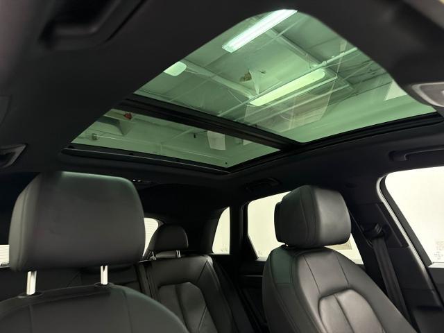 2024 Audi Q3 Premium 45 TFSI S line quattro Tiptronic
