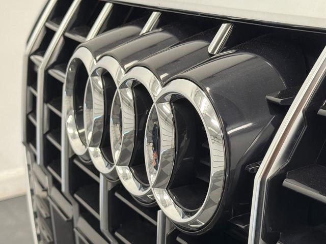 2024 Audi Q3 Premium 45 TFSI S line quattro Tiptronic