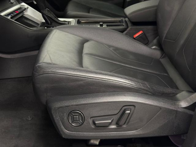 2024 Audi Q3 Premium 45 TFSI S line quattro Tiptronic