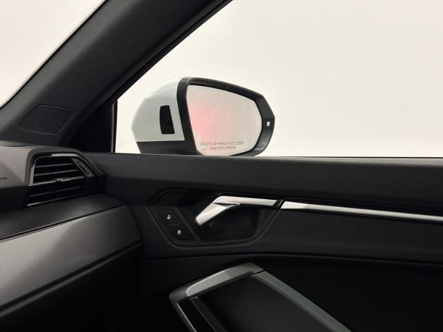 2024 Audi Q3 Premium 45 TFSI S line quattro Tiptronic