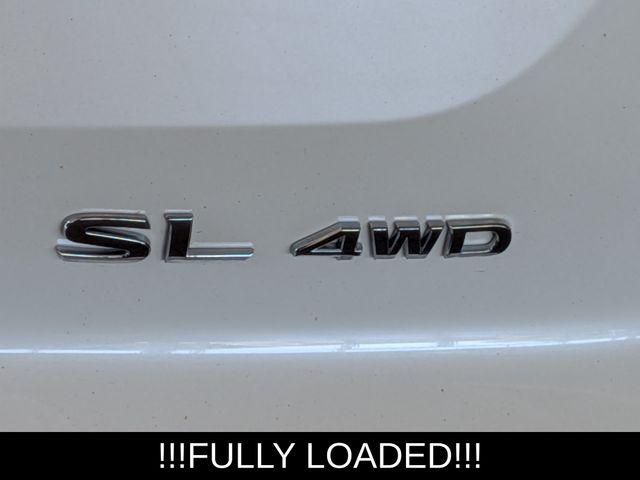 2023 Nissan Pathfinder SL 4WD