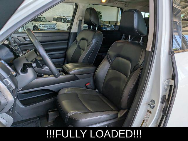 2023 Nissan Pathfinder SL 4WD