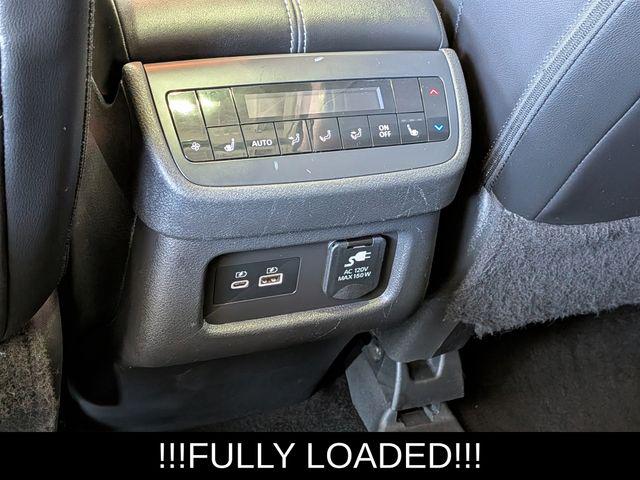 2023 Nissan Pathfinder SL 4WD