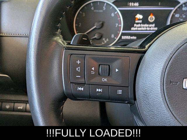2023 Nissan Pathfinder SL 4WD