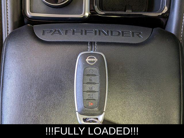 2023 Nissan Pathfinder SL 4WD