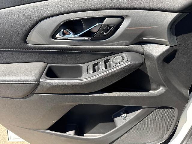 2022 Chevrolet Traverse FWD LT Cloth