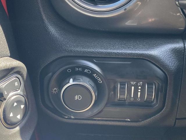 2021 Jeep Wrangler Sahara 4x4