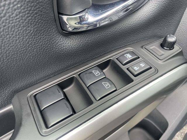 2024 Nissan Titan XD Crew Cab SV 4x4
