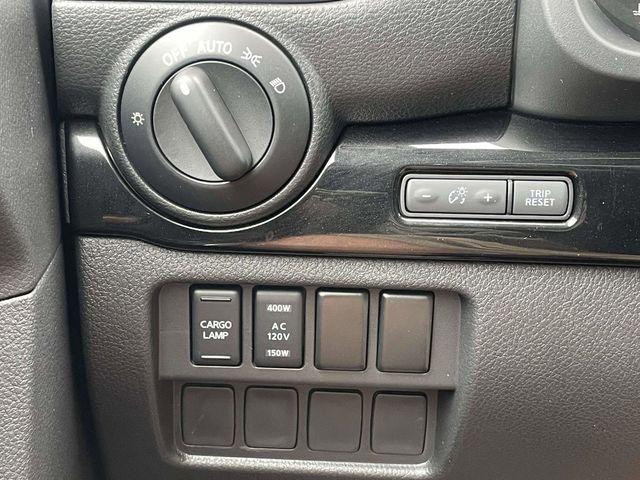 2024 Nissan Titan XD Crew Cab SV 4x4