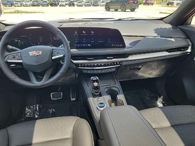 2025 Cadillac XT4 AWD Sport