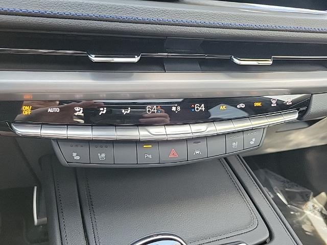 2025 Cadillac XT4 AWD Sport