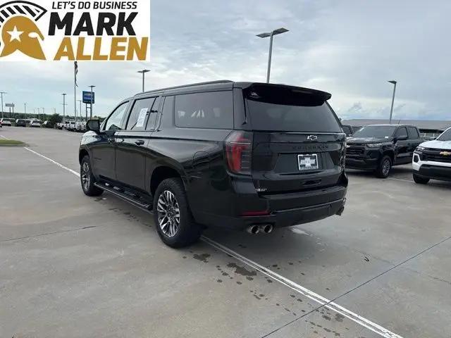 2025 Chevrolet Suburban 4WD Z71