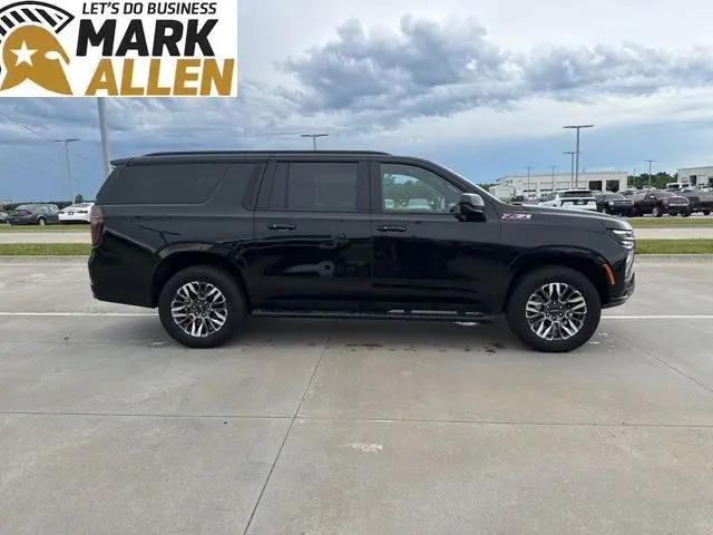 2025 Chevrolet Suburban 4WD Z71