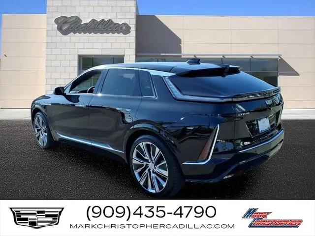 2025 Cadillac iQ Luxury 3 RWD