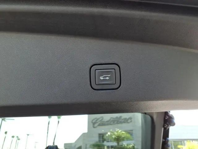 2025 Cadillac iQ Luxury 3 RWD