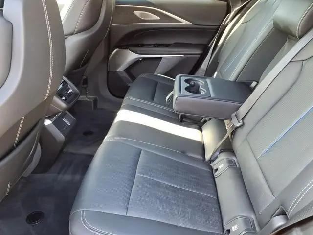2025 Cadillac iQ Luxury 3 RWD