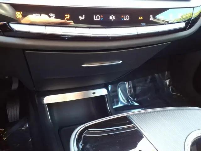 2025 Cadillac iQ Luxury 3 RWD