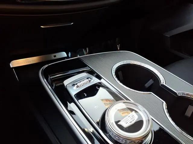 2025 Cadillac iQ Luxury 3 RWD