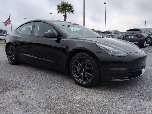 2021 Tesla Model 3 Standard Range Plus Rear-Wheel Drive