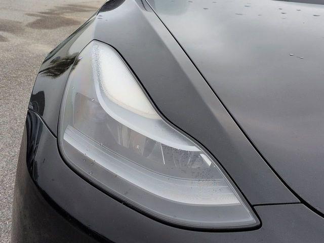 2021 Tesla Model 3 Standard Range Plus Rear-Wheel Drive