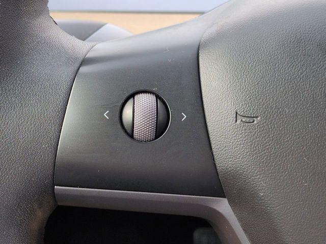 2021 Tesla Model 3 Standard Range Plus Rear-Wheel Drive
